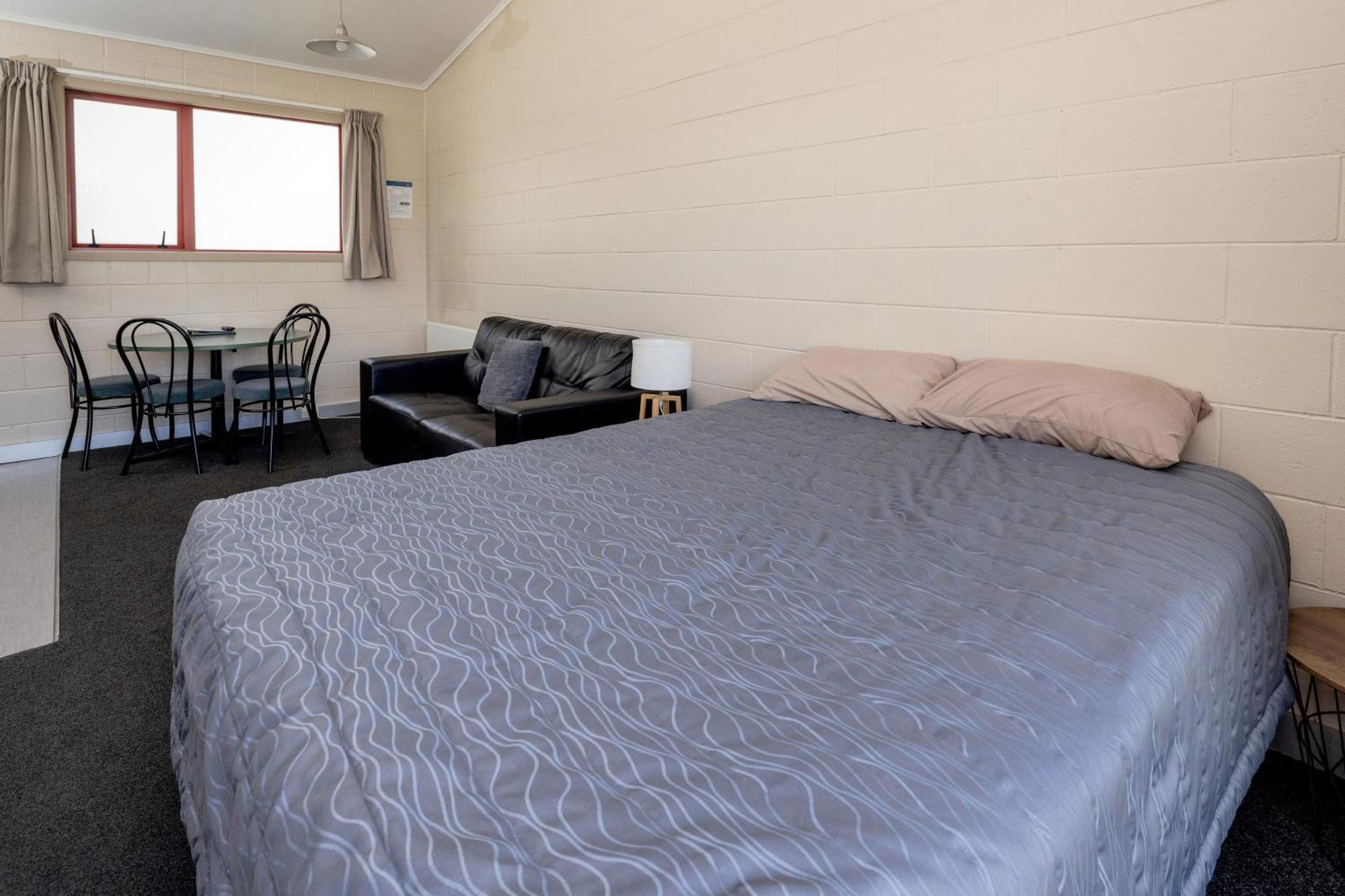 Nelson City Top 10 Holiday Park Buitenkant foto